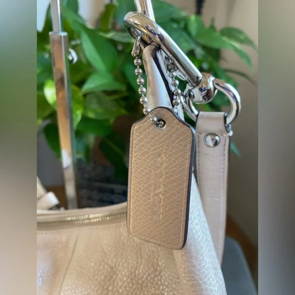 Coach Kristin Champagne Cream Pebble Soft Leather Hobo, Large, Dust Bag, Strap - Picture 2 of 15